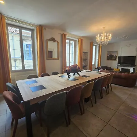 بيت للعطل Cocon Des Arenes Centre 18 Couchages