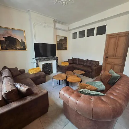بيت للعطل Cocon Des Arenes Centre 18 Couchages